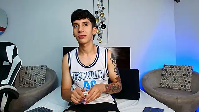 Snapshot of JacoboSwam chatting on March 2025 04:03:02 AM JacoboSwam online show from March 2025 04:03:02 AM