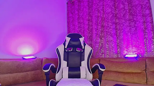 Snapshot of JacoboSwam chatting on November 2025 09:32:02 AM JacoboSwam online show from November 2025 09:32:02 AM