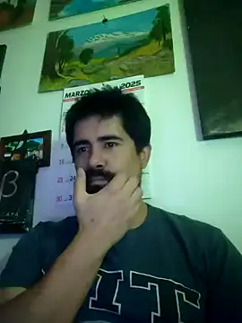 Snapshot of VonDoomdelToro chatting on March 2025 06:32:01 AM VonDoomdelToro online show from March 2025 06:32:01 AM