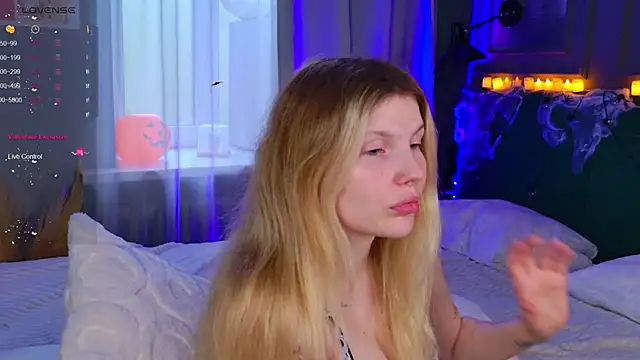 Snapshot of _aleksa_ chatting on October 2025 06:48:01 AM aleksa online show from October 2025 06:48:01 AM