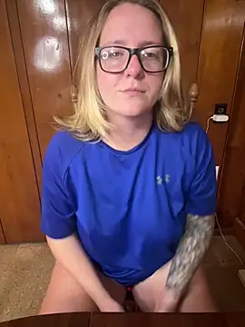 Lizzyloo online show from November 2025 01:48:02 AM