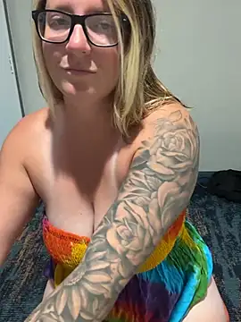 Lizzyloo online show from February 2026 03:34:02 PM