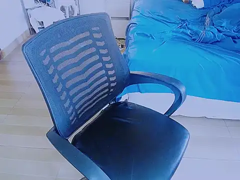 Makemypussysquirt-tsunami online show from March 2026 07:48:02 AM