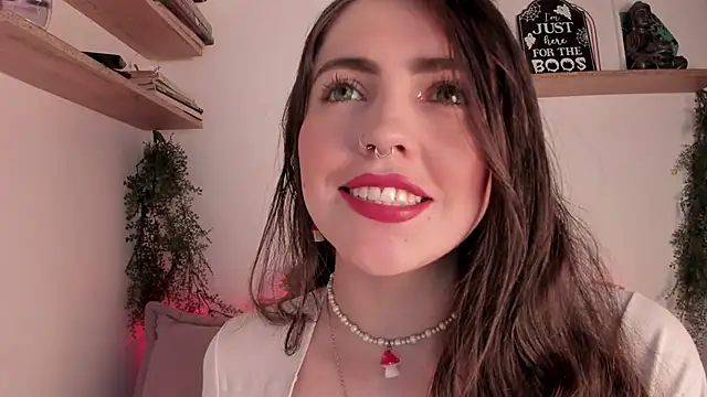 llanna  online show from November 2025 09:41:02 AM