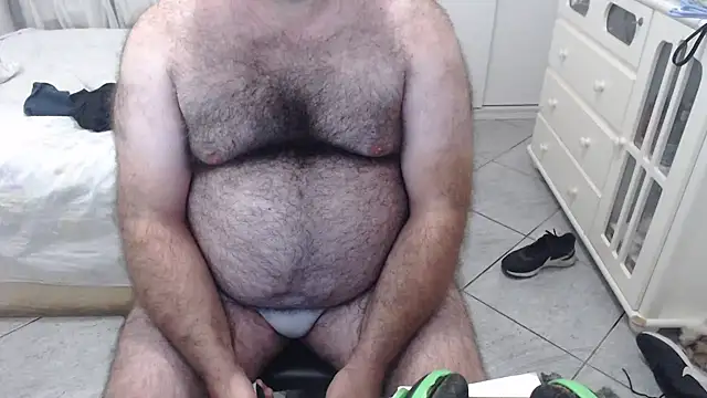 MysterBearMG online show from February 2025 02:00:01 AM