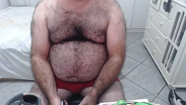 MysterBearMG online show from February 2025 12:21:02 AM