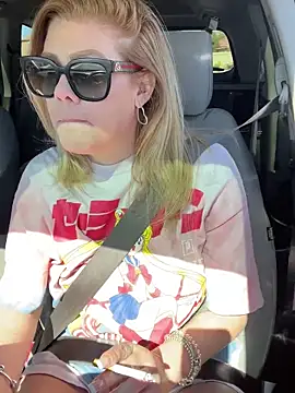 Snapshot of Lexi_Shocker chatting on February 2025 06:48:02 PM Lexi Shocker online show from February 2025 06:48:02 PM