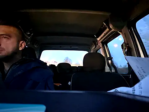 Snapshot of theSmallest-dick chatting on November 2025 04:27:01 PM theSmallest-dick online show from November 2025 04:27:01 PM