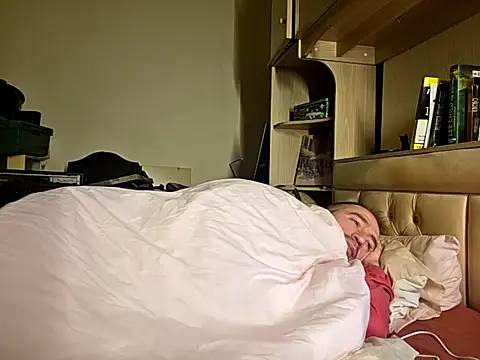 Snapshot of theSmallest-dick chatting on November 2025 05:25:01 PM theSmallest-dick online show from November 2025 05:25:01 PM