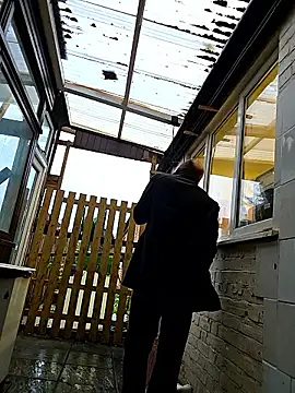 Snapshot of theSmallest-dick chatting on December 2025 08:31:02 AM theSmallest-dick online show from December 2025 08:31:02 AM