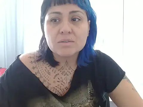 vaholiver online show from March 2026 03:26:01 PM