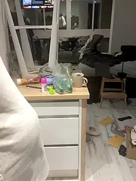 sweeti Em online show from December 2025 07:43:02 PM