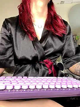 Snapshot of devlin_nurmi chatting on October 2025 01:23:01 PM devlin nurmi online show from October 2025 01:23:01 PM