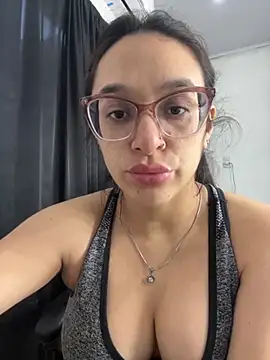 Ninnfa online show from September 2025 02:50:02 PM