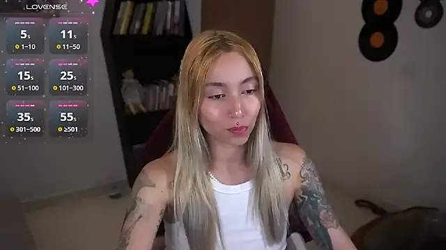 Saucy Jenn online show from September 2025 03:50:02 AM