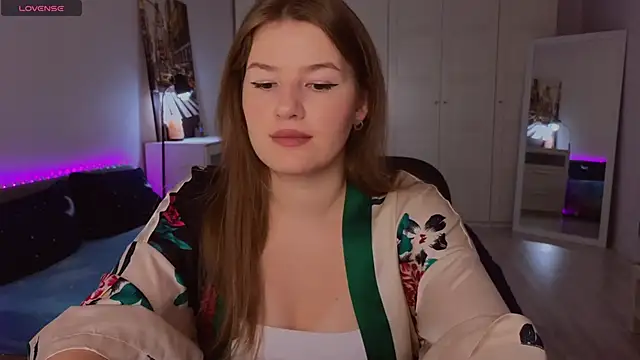 alwaysfrida online show from November 2025 12:06:01 PM