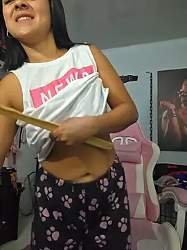 Hannah-grace online show from November 2025 09:33:02 AM