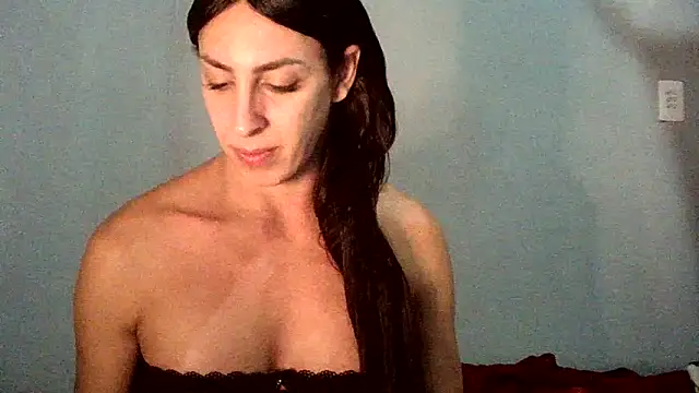 AlexiaDuucan online show from November 2025 12:59:02 PM