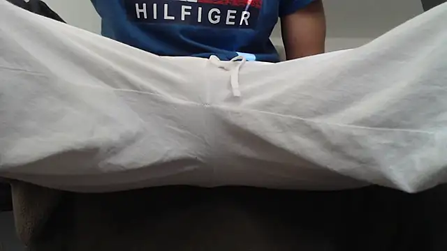 Snapshot of herver67 chatting on September 2025 03:48:01 PM herver67 online show from September 2025 03:48:01 PM