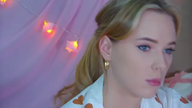 GentleRossi online show from January 2025 06:44:01 PM