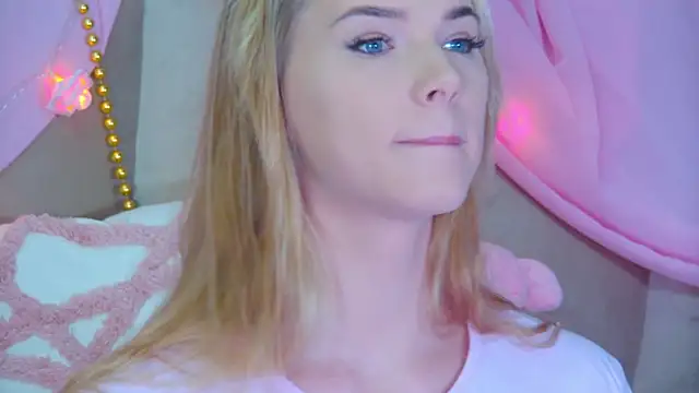 GentleRossi online show from March 2025 03:18:01 PM