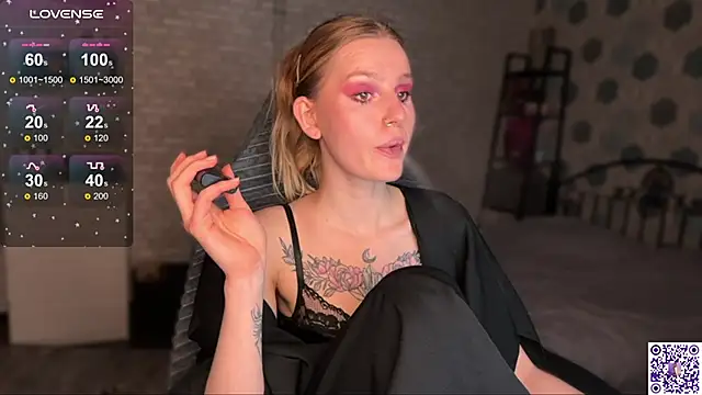 Chanel Gill online show from October 2025 06:31:01 PM