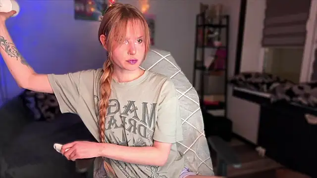 Snapshot of Chanel_Gill chatting on January 2026 09:20:02 PM Chanel Gill online show from January 2026 09:20:02 PM