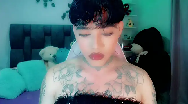 Snapshot of little_star_porn chatting on January 2025 02:35:01 PM little star porn online show from January 2025 02:35:01 PM