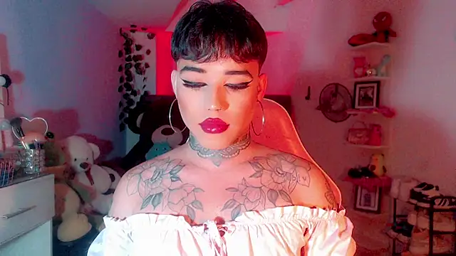 Snapshot of little_star_porn chatting on March 2025 07:42:02 AM little star porn online show from March 2025 07:42:02 AM