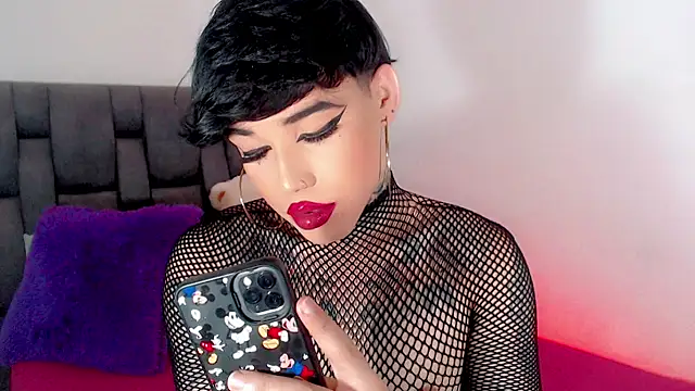 Snapshot of little_star_porn chatting on September 2025 06:18:01 AM little star porn online show from September 2025 06:18:01 AM