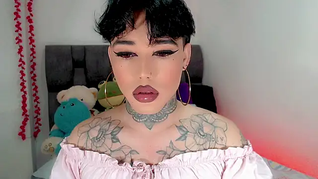 Snapshot of little_star_porn chatting on October 2025 01:10:01 PM little star porn online show from October 2025 01:10:01 PM