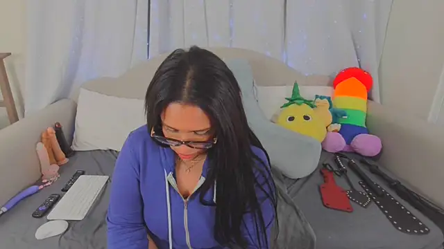 MeghanXO online show from April 2026 01:50:01 AM