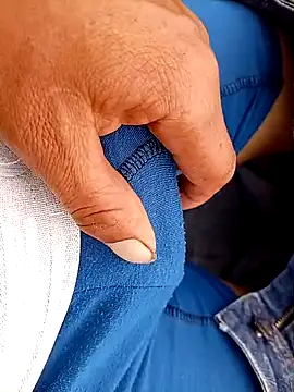 Snapshot of 1093mz223l chatting on December 2025 05:20:01 PM 1093mz223l online show from December 2025 05:20:01 PM