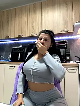 Snapshot of Scarlett-Dream chatting on November 2025 04:22:01 AM Scarlett-Dream online show from November 2025 04:22:01 AM