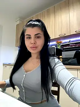 Snapshot of Scarlett-Dream chatting on December 2025 03:34:01 AM Scarlett-Dream online show from December 2025 03:34:01 AM