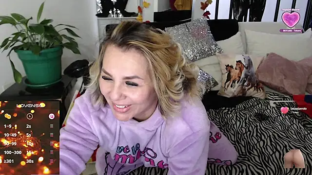 Myrnasexxx online show from February 2025 11:25:02 AM