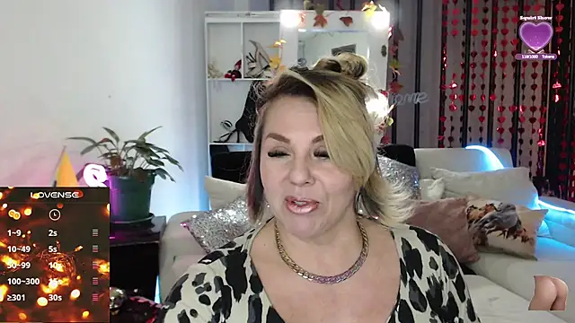 Myrnasexxx online show from February 2025 05:30:01 AM