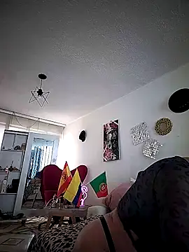 Myrnasexxx online show from September 2025 02:27:01 PM