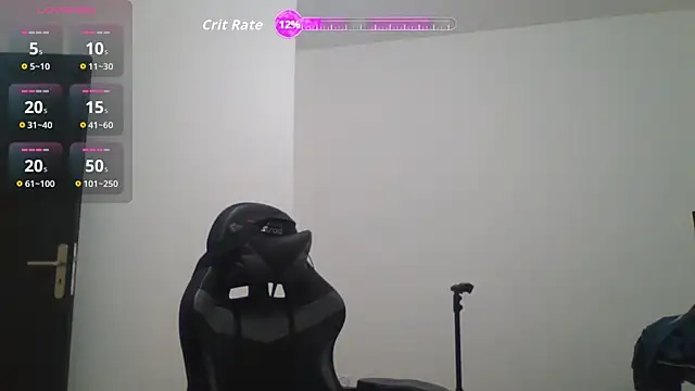 Snapshot of antoinepassion chatting on December 2025 05:39:02 PM antoinepassion online show from December 2025 05:39:02 PM