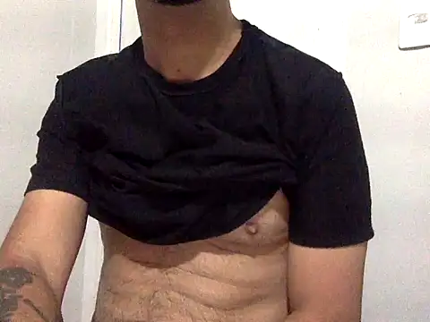 SMOKERBEASTBR online show from February 2026 01:34:02 PM