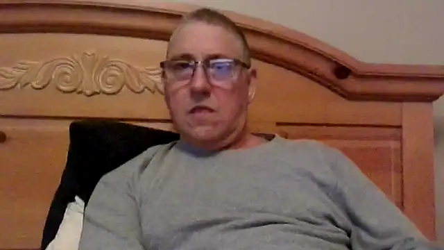 Snapshot of takeitall101 chatting on September 2025 09:03:02 PM takeitall101 online show from September 2025 09:03:02 PM