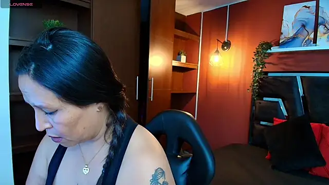 Snapshot of DacotaAndersonDirty chatting on November 2025 10:37:01 AM DacotaAndersonDirty online show from November 2025 10:37:01 AM