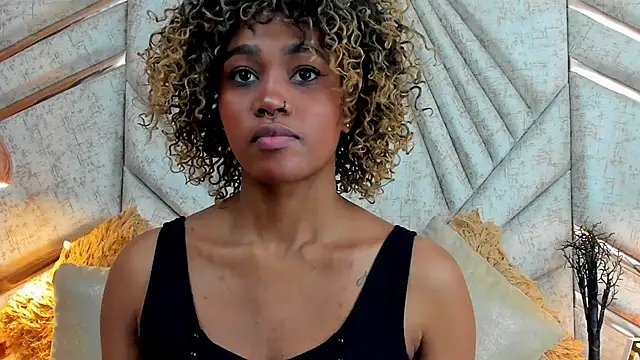 AgataRinaldi online show from October 2025 11:41:02 PM