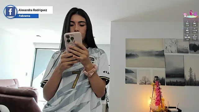 Alexandra ra online show from July 2026 09:10:01 PM
