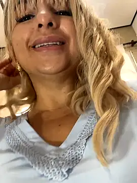 Snapshot of sammyqueenx21 chatting on October 2025 02:46:02 PM sammyqueenx21 online show from October 2025 02:46:02 PM