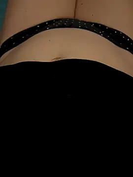 Juna8584 online show from December 2025 09:00:02 PM