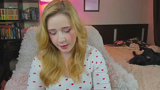 Lav Tender online show from September 2025 09:27:02 PM