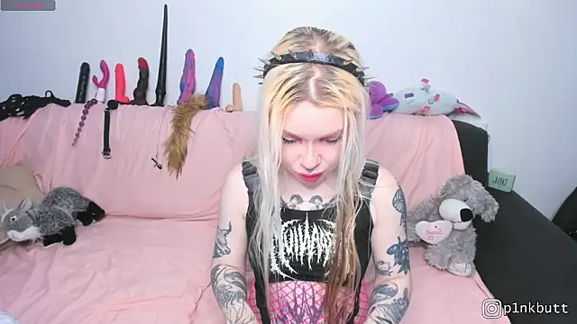 Snapshot of HelenGoat chatting on June 2026 03:50:02 AM HelenGoat online show from June 2026 03:50:02 AM