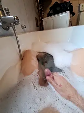 toeloverlive online show from October 2025 07:38:01 AM