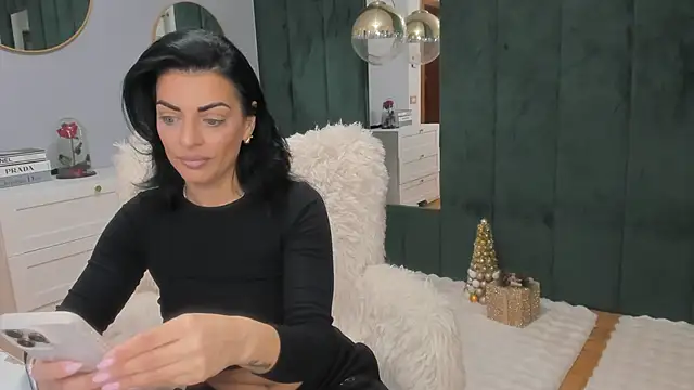 ElisaBaxter online show from January 2026 05:10:02 AM